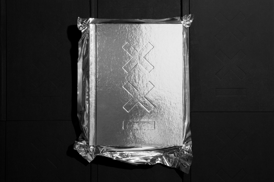 成都摩品,创意画册设计,成都VI设计公司,成都广告公司,企业标志设计,LOGO设计公司,企业画册设计,成都品牌设计,www.mopin.cc 