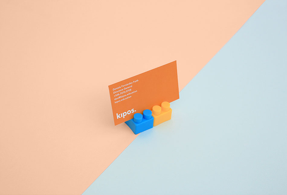 成都摩品设计,早教机构品牌形象,学校VI设计,kipos.,成都广告公司,企业标志设计,学校LOGO设计,企业画册设计,频道包装设计,成都商标设计,平面设计公司,企业网页设计,成都吉祥物设计,专卖店设计,商业空间设计,成都品牌设计,www.mopin.cc