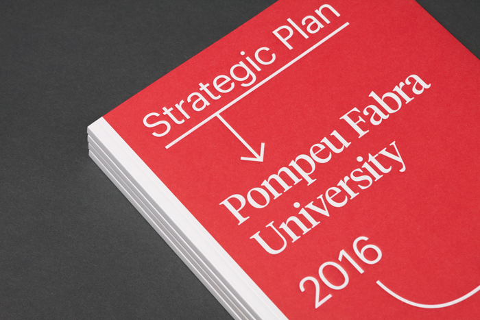 成都摩品平面设计公司,庞培法布拉大学Universitat Pompeu Fabra学校画册设计