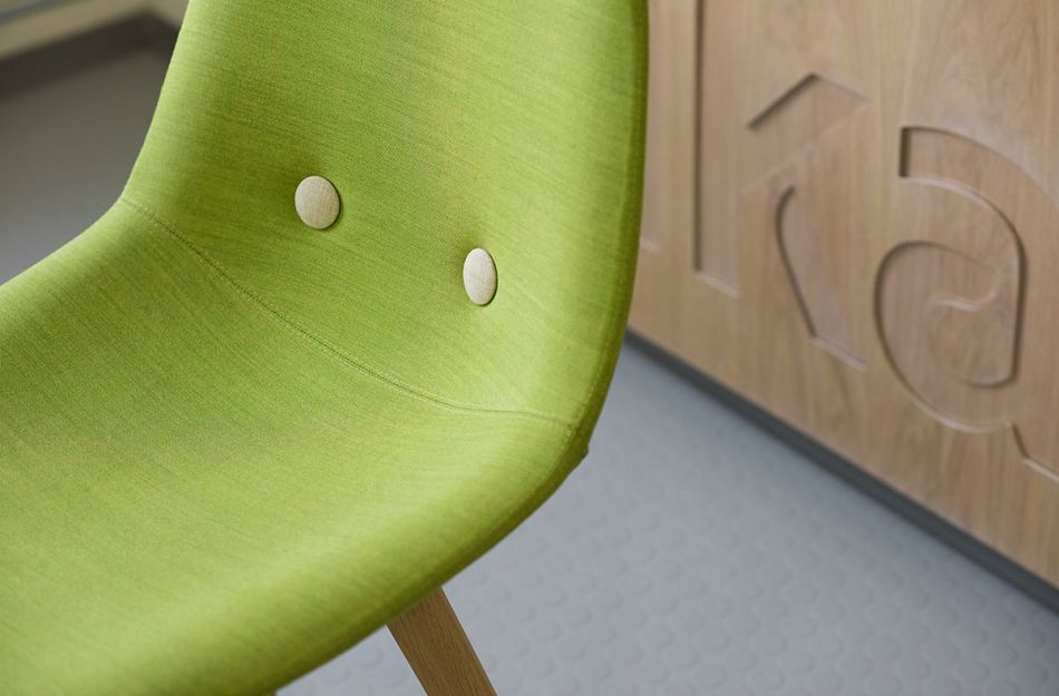 成都摩品专卖店设计公司-Eika Retail Concept银行零售概念店空间设计欣赏